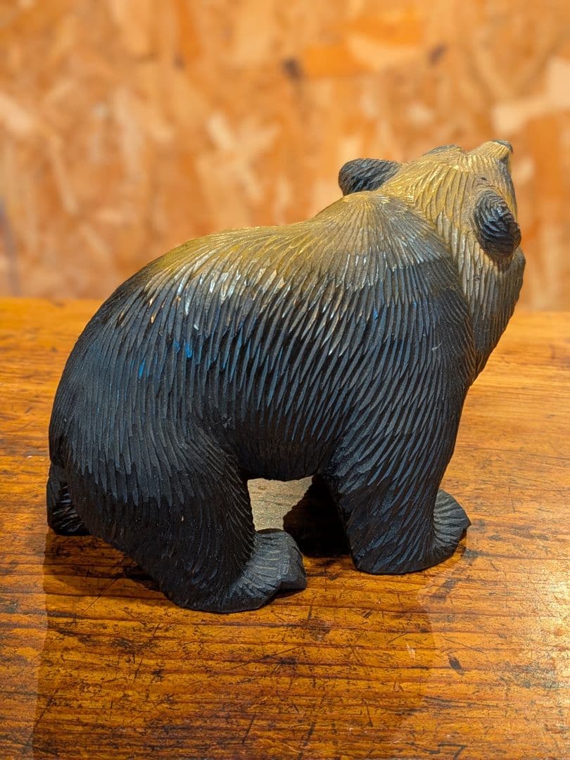 【八雲】木彫り熊 奥田博臣 銘=臣 北海道 ガラス目 熊彫