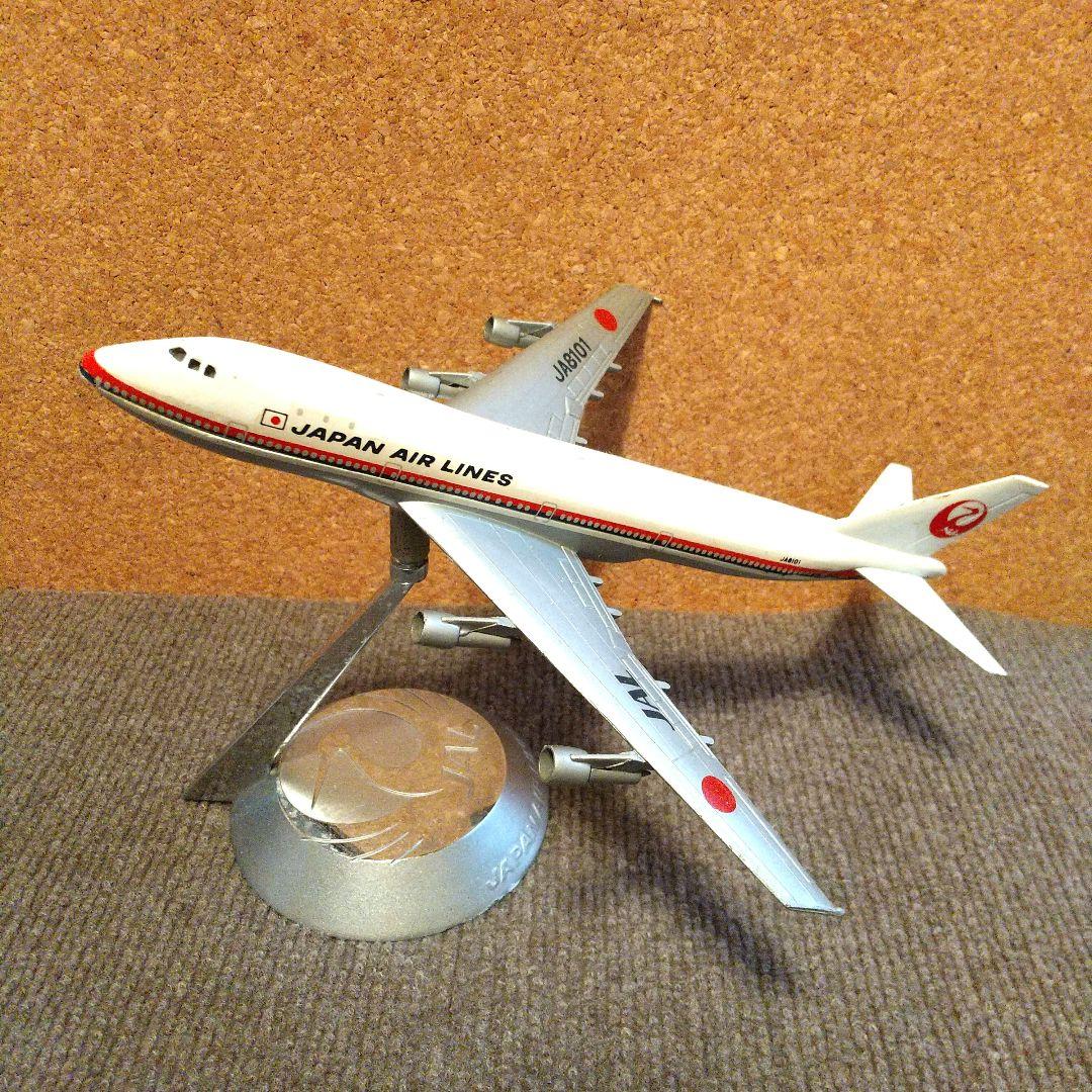 【希少】飛行機模　JAL 8101　鶴マーク　メタル台座付き