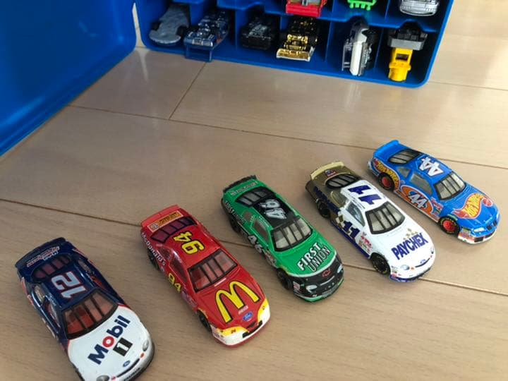 Hot Wheels ホットウィール 48台＋収納ケース