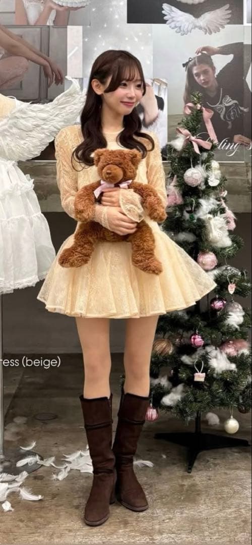 Treat Ürself dollish lace dress