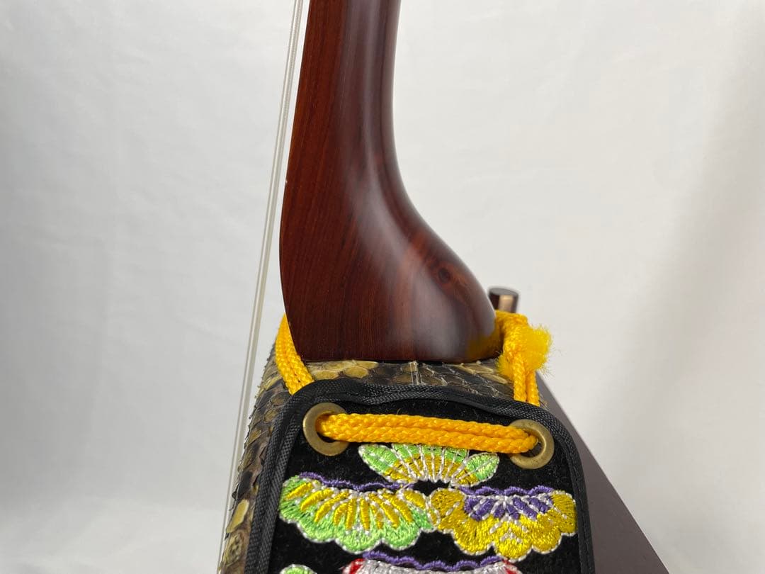 沖縄三線 宮古木工芸 本皮1枚張り 極上パドック棹