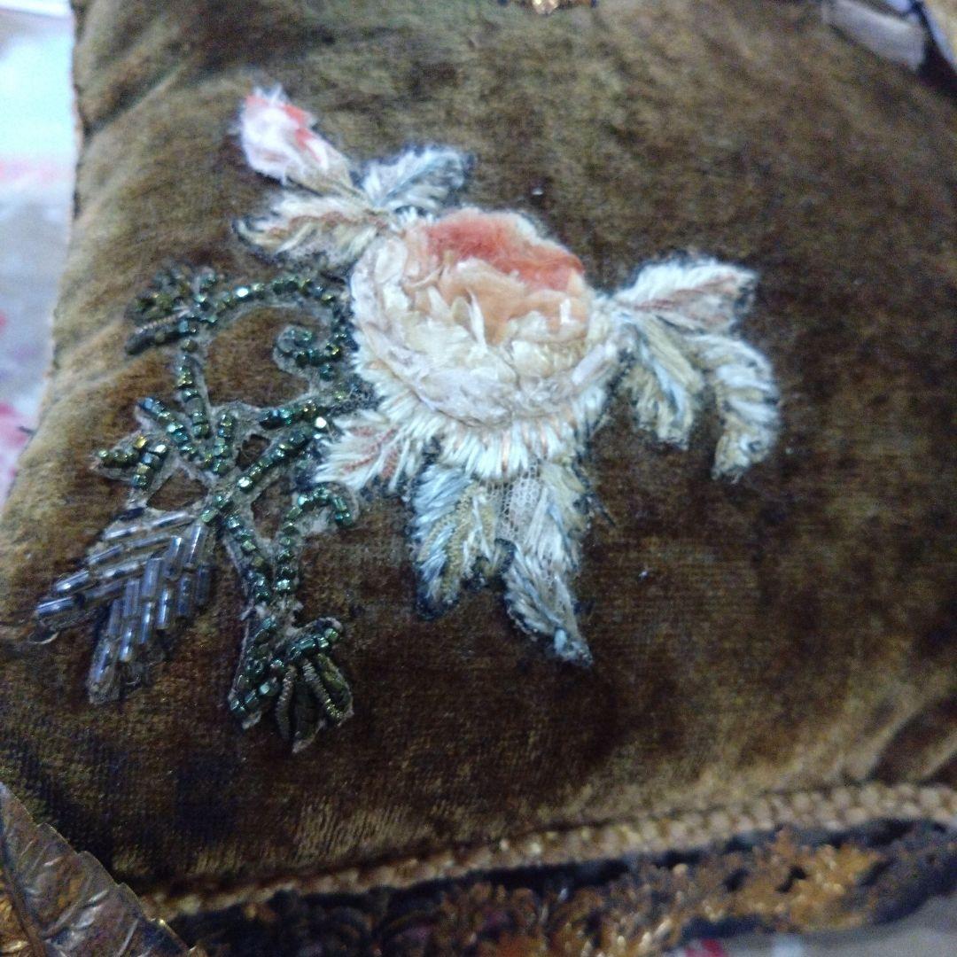 ‼️新年SALE‼️9000円台付きマリアージュ アンティーク クッション