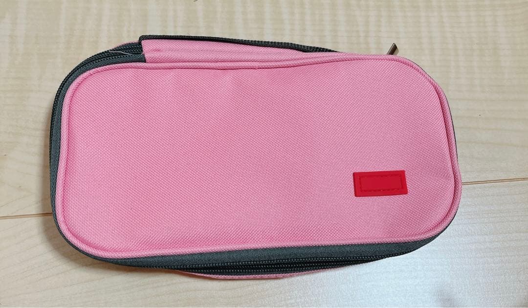 多機能ペンケース　文房具　化粧品　多用途　ピンク　持ち手付き　2段ファスナー
