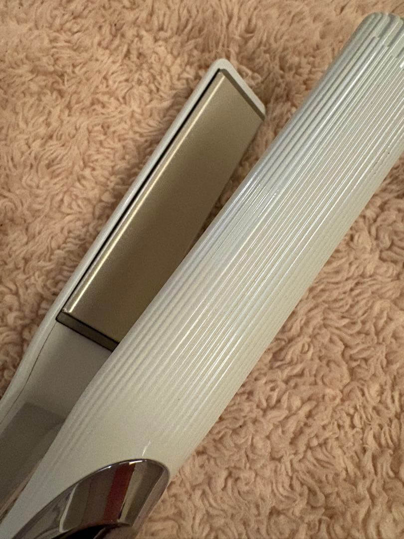 リファ ストレートアイロンプロ　 ReFa ホワイト