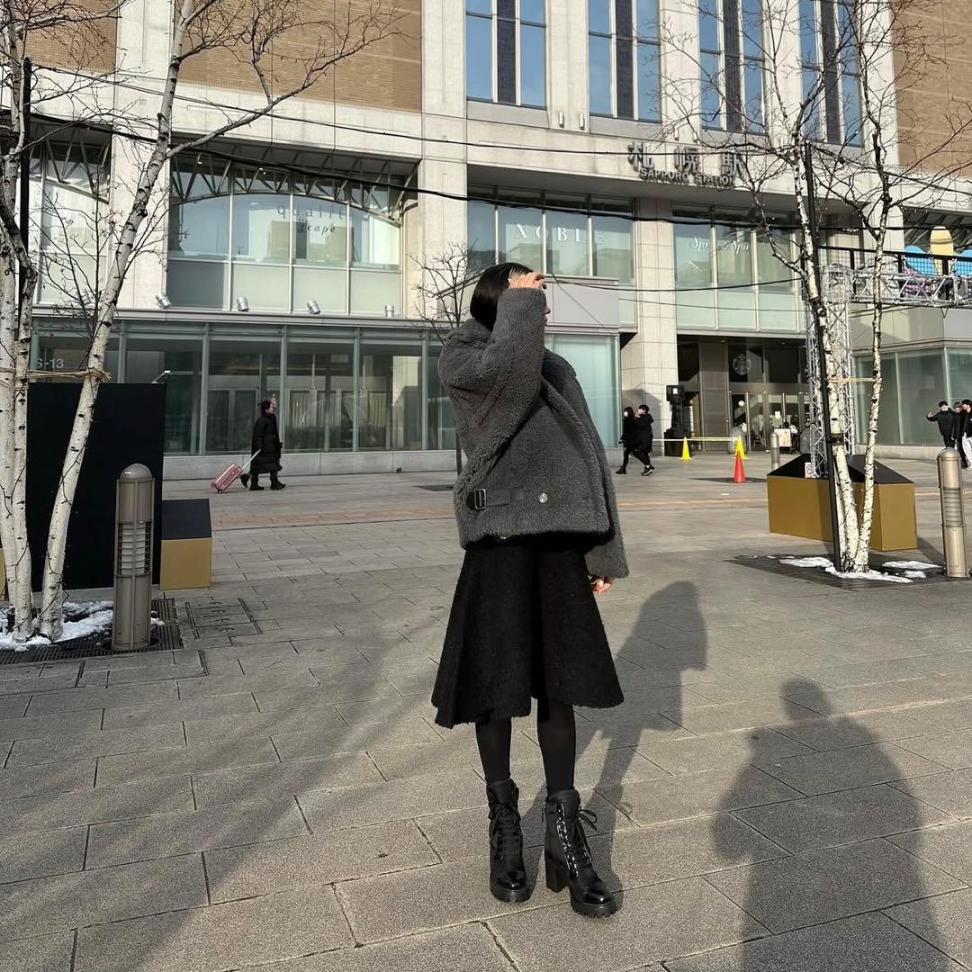 【美品】MACHATT マチャット　ブークレニットスカート　ブラック