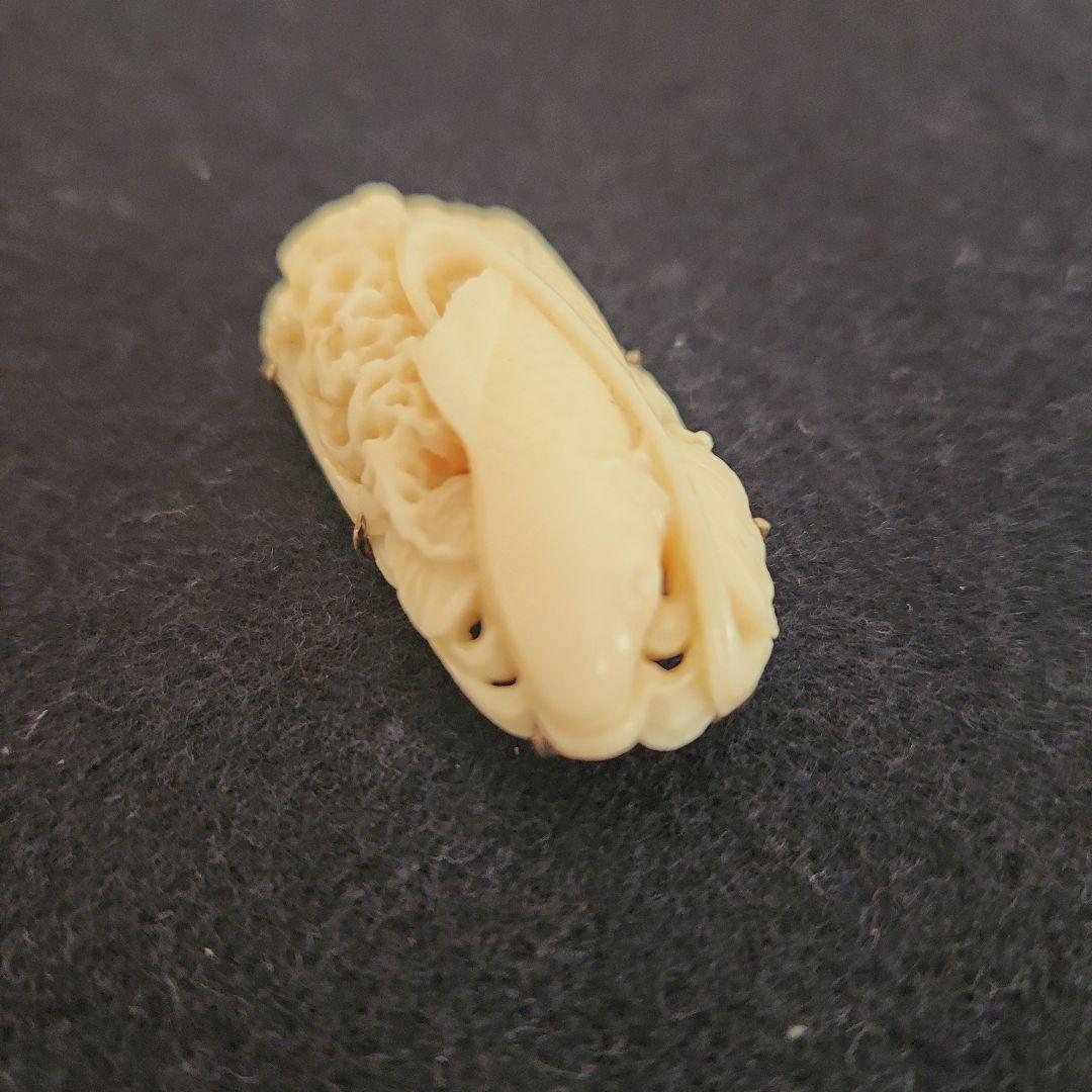 帯留め‥白珊瑚