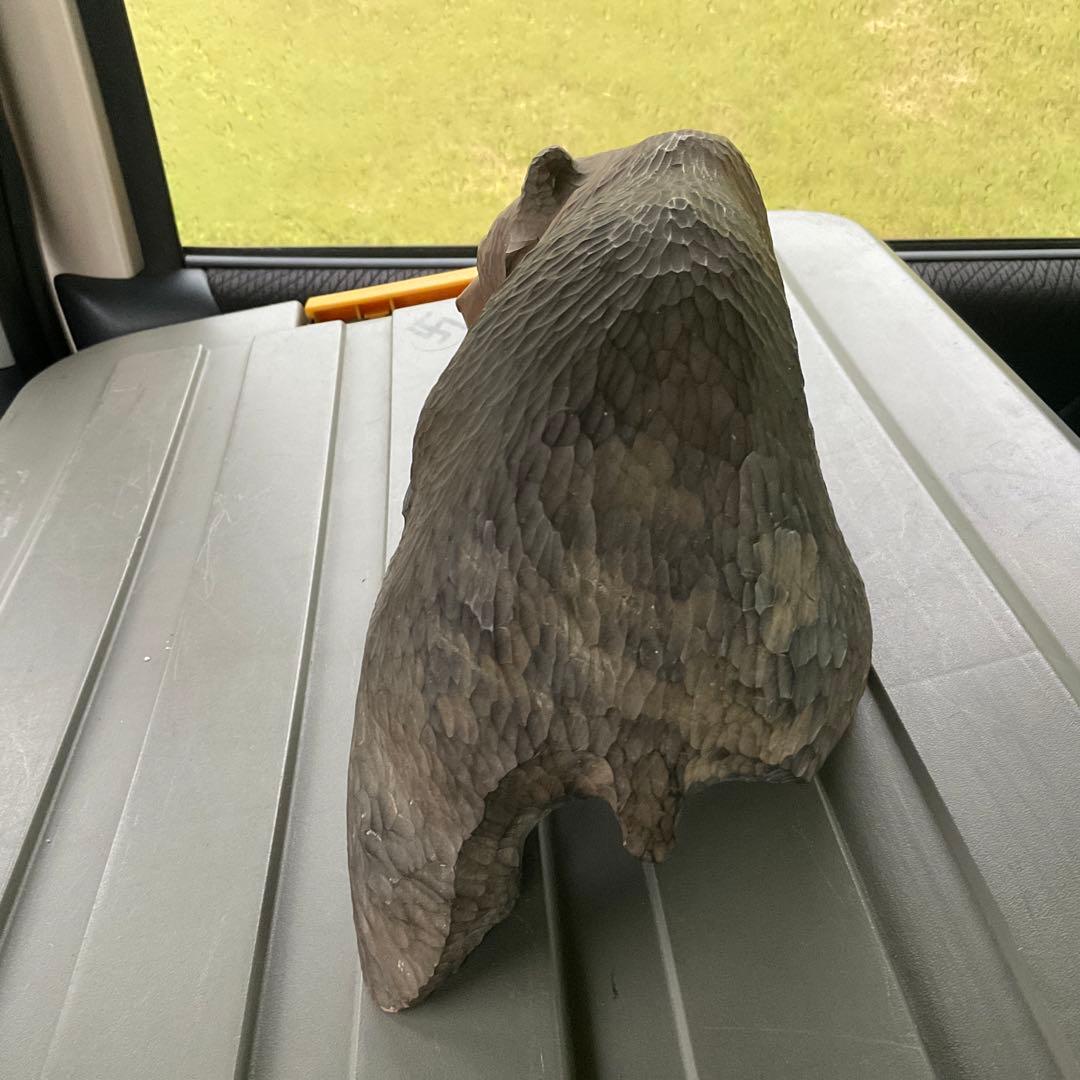 木彫りの熊　北海道洞爺湖お土産、八木作。1957年製作。土産物　昭和レトロ。