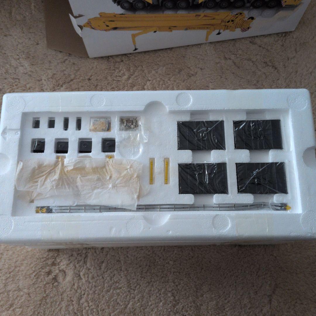 値下げ【新品未使用】Liebherr LTM 11200-9.1 モデルクレーン