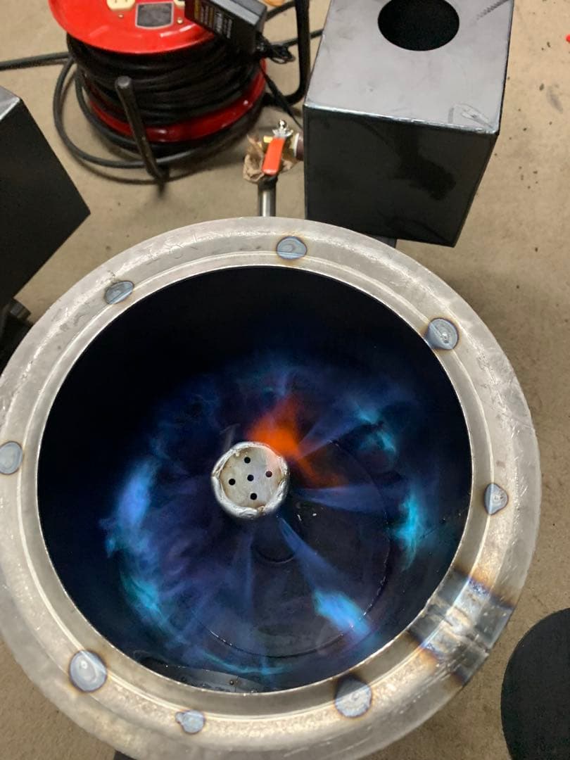 廃油ストーブ　耐熱塗装