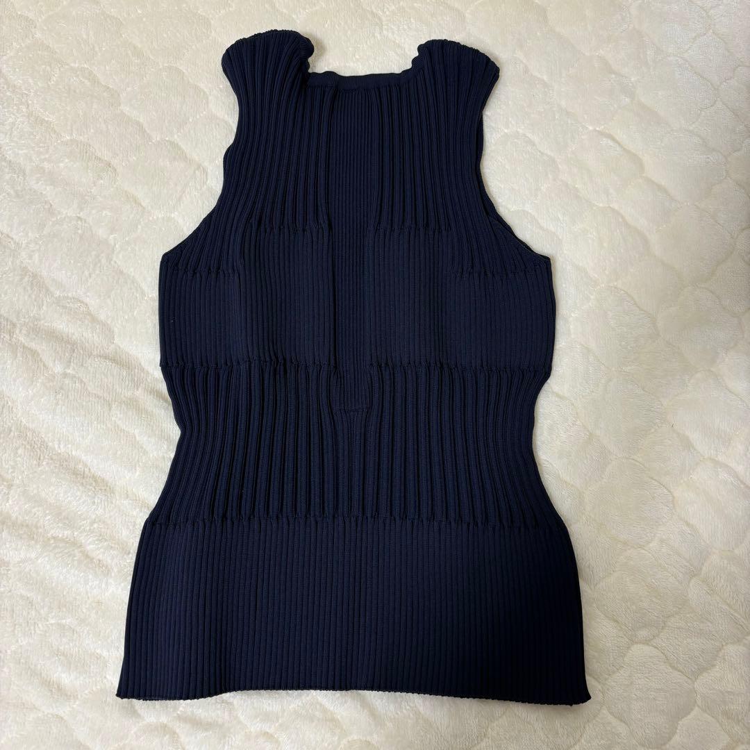 CFCL ノースリーブトップス ネイビー 紺