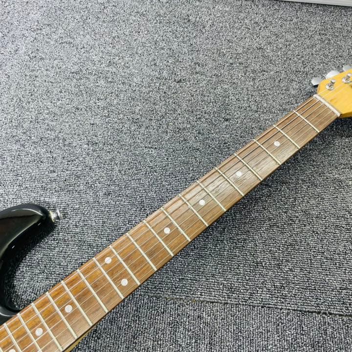 SQUIER FENDER エレキギター　BULLET START
