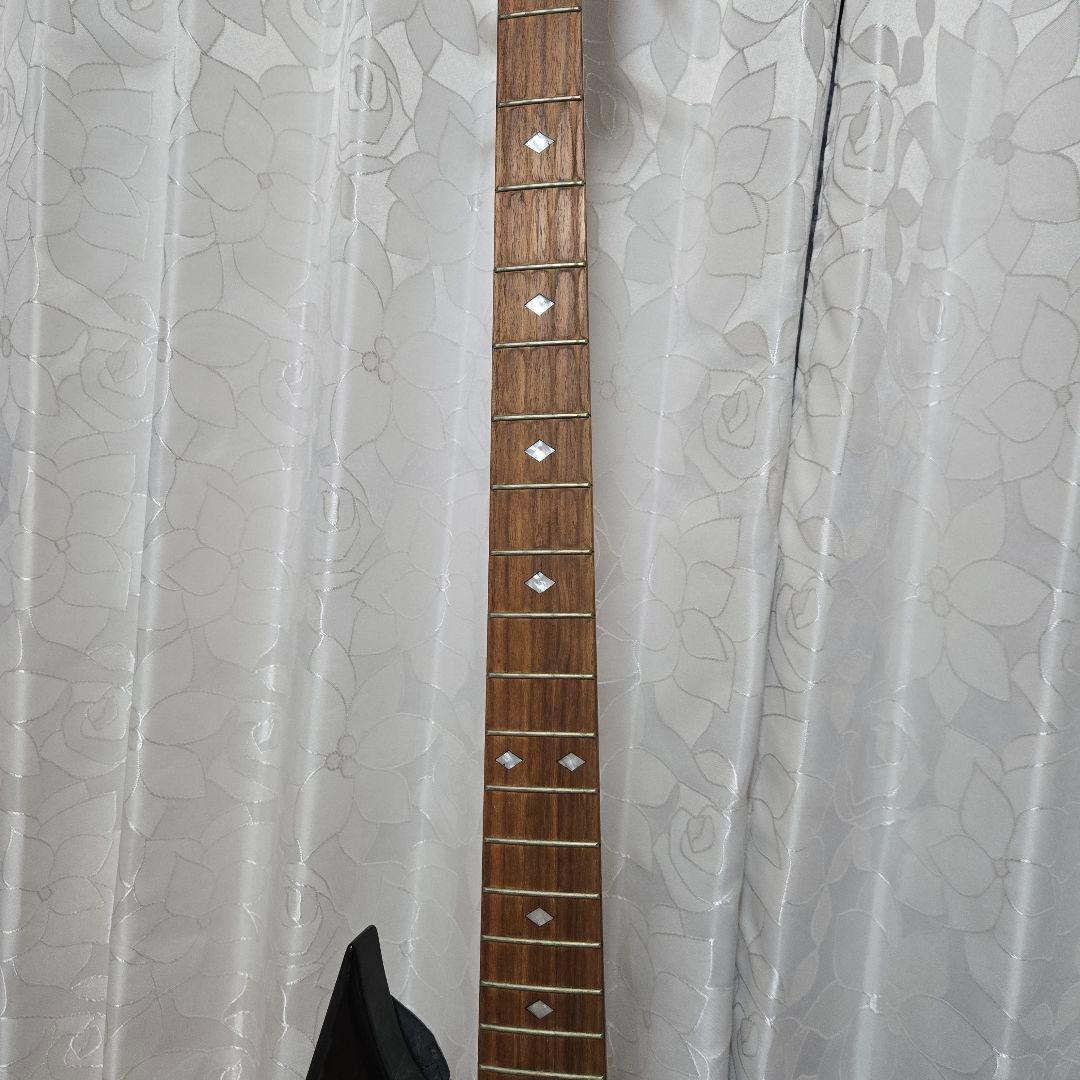 B.C Rich Warlock Bass エレキベース