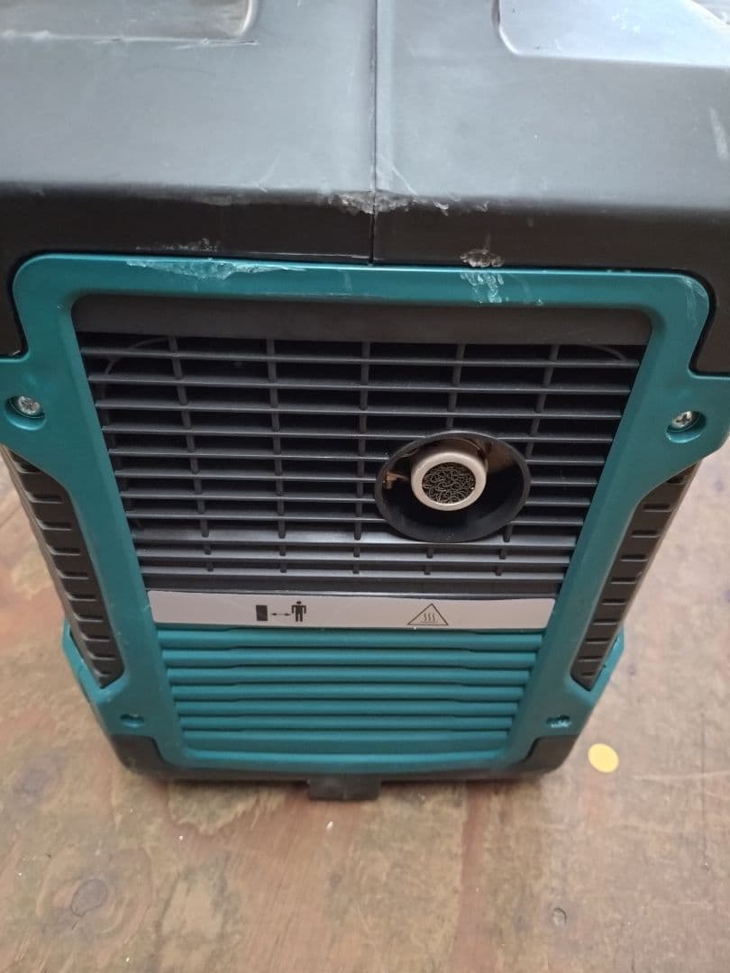 sakobs インバーター発電機　静音タイプ