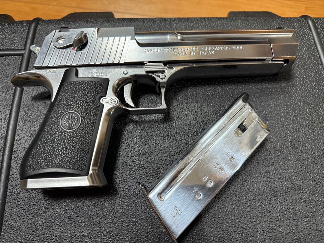 美品 東京マルイ デザートイーグル 50AE クローム ステンレス ABS樹脂製