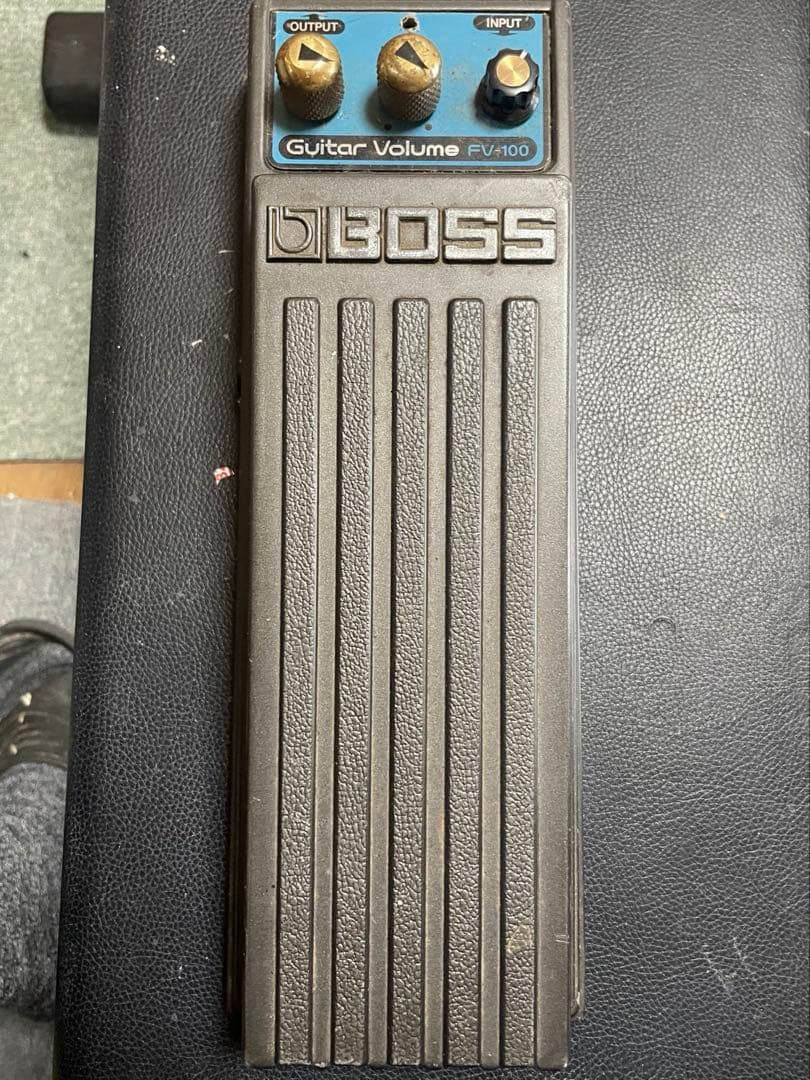 Fuzz face回路入りBOSS FV-100 ギターボリュームペダル