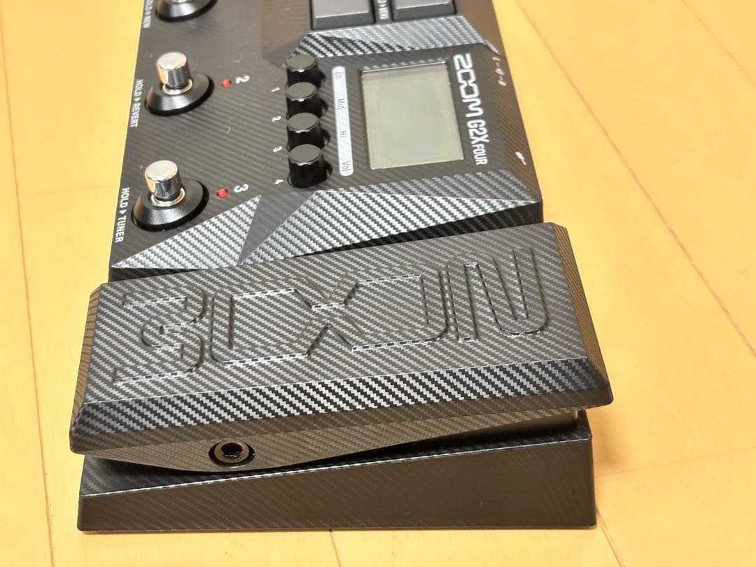 超美品ZOOM G2X FOURです