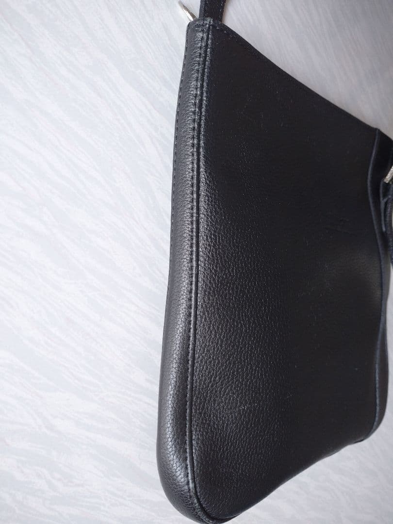 ロンシャン 本革 ショルダーバッグ ブラック