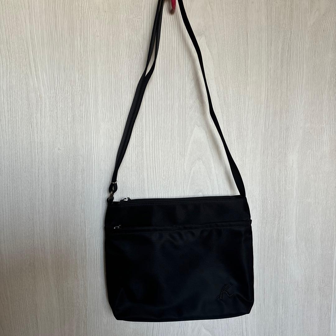 キタムラ ショルダーバッグ　黒　新品未使用