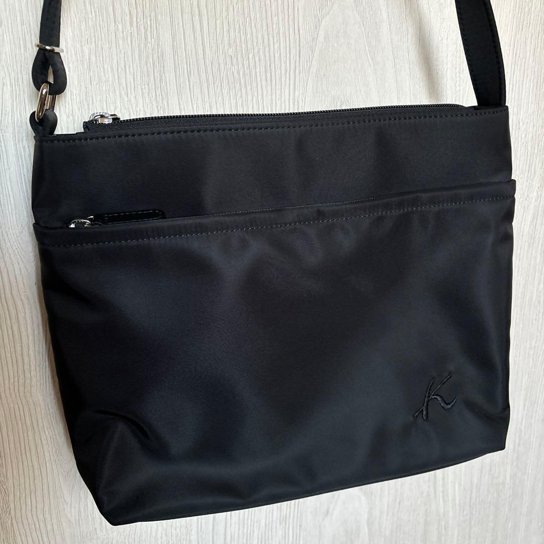 キタムラ ショルダーバッグ　黒　新品未使用