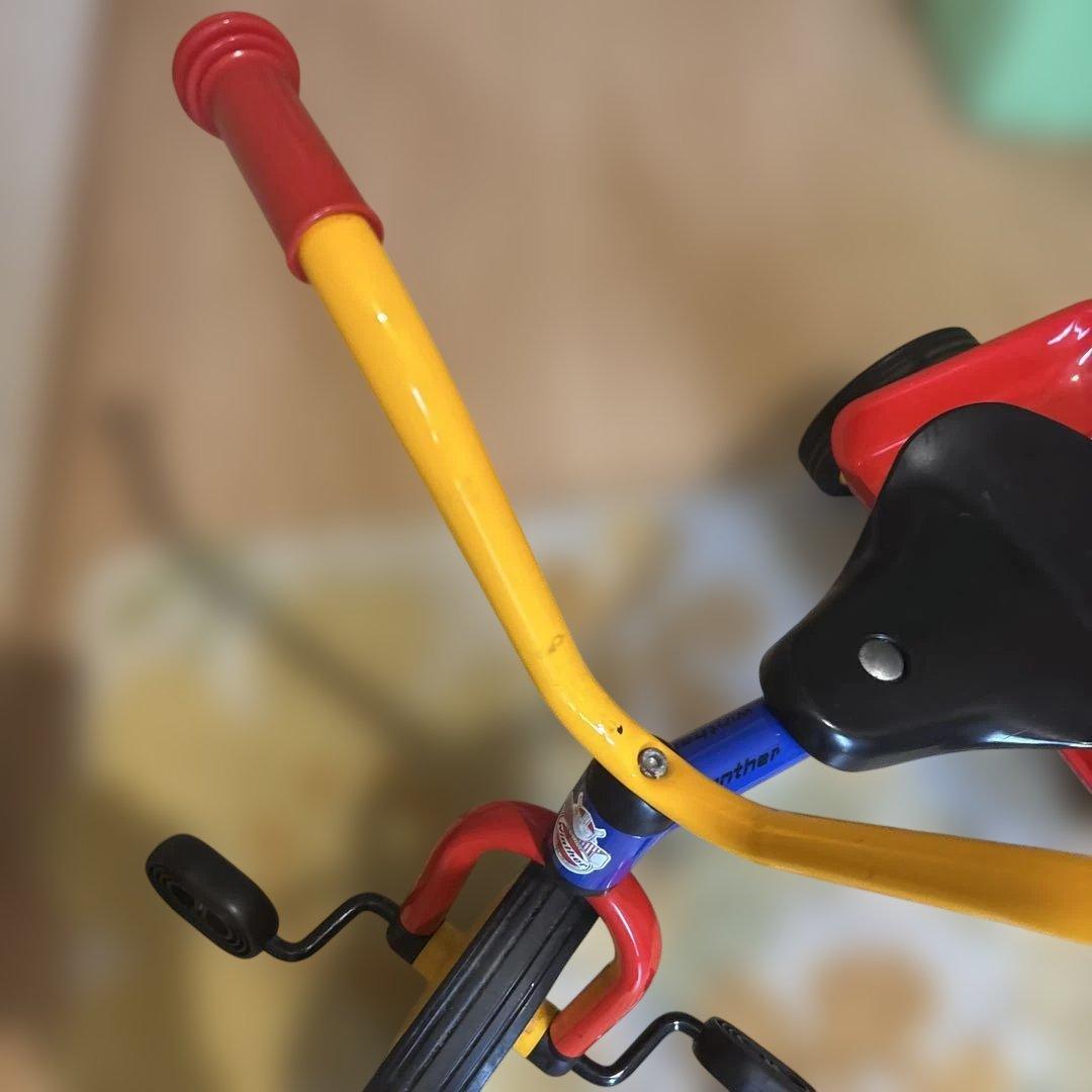 ボーネルンド ウィンザー ペリカンデザイン 三輪車 Vハンドル カラー