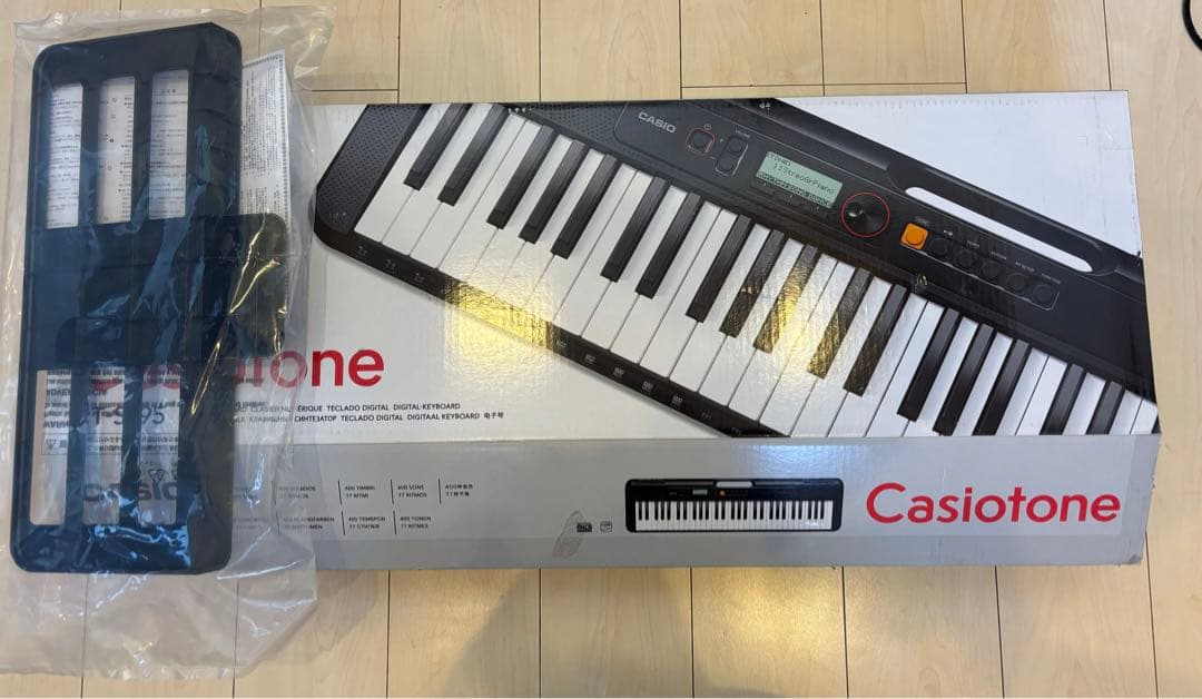 電子キーボード　CASIO Casiotone スタンド付き