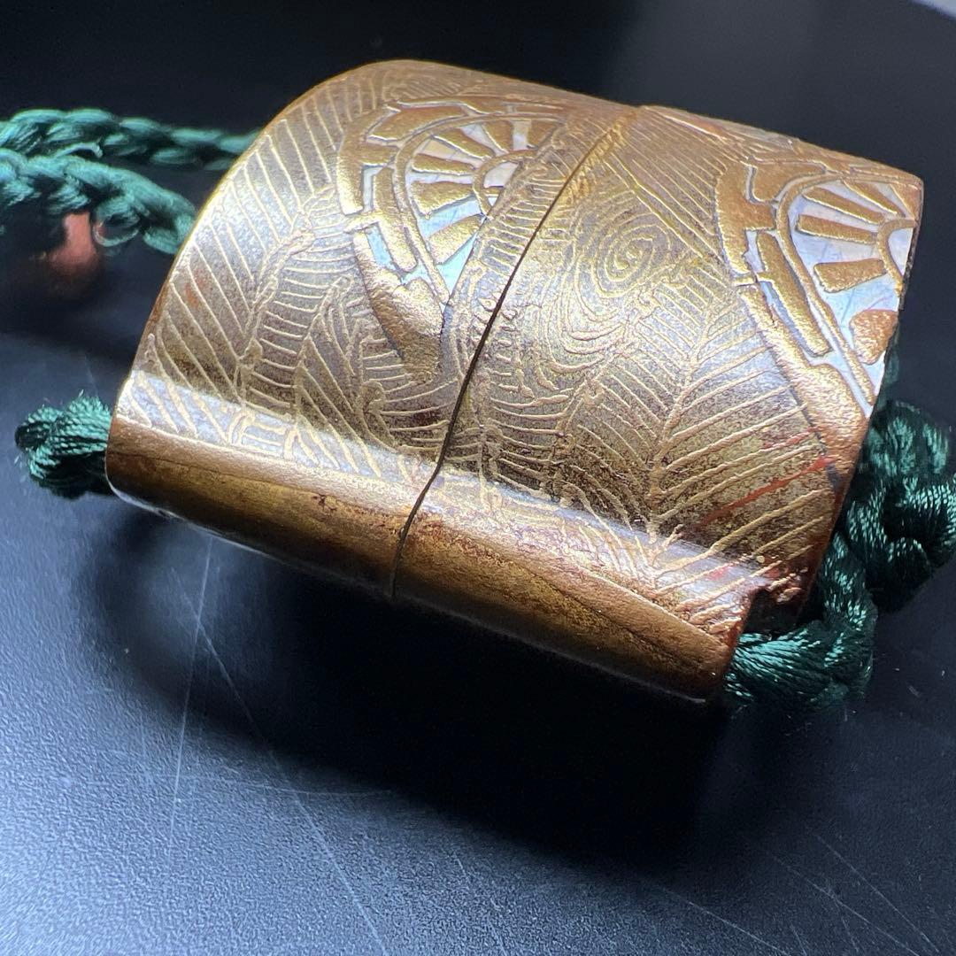 翠香銘　蒔絵印籠　木箱付　32g 東Y7-1119☆2Fトカサ