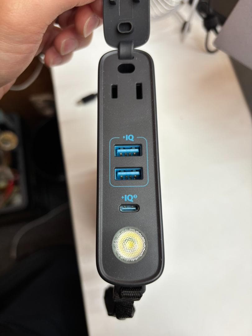 Anker PowerHouse100 モバイル電源 27000mAh ケース付