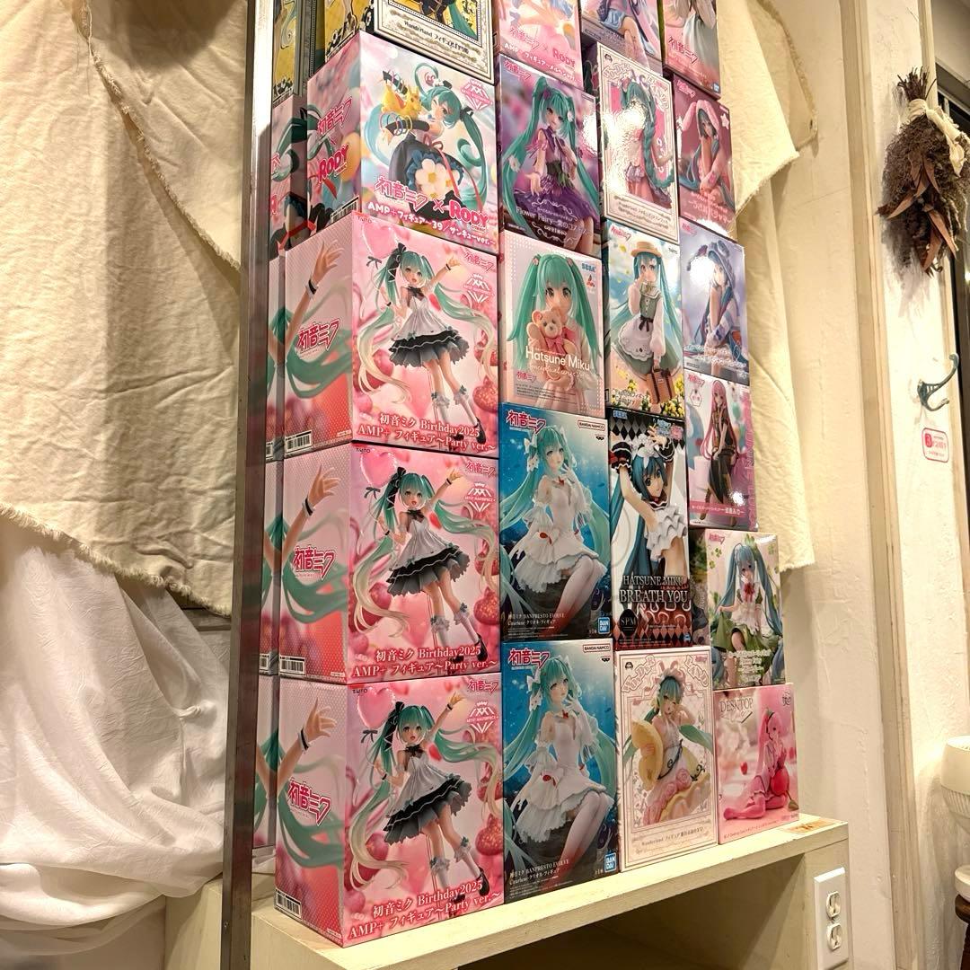 クリスマス1日間限定SALE！フィギュア 初音ミク 巡音ルカ 他… まとめ売り