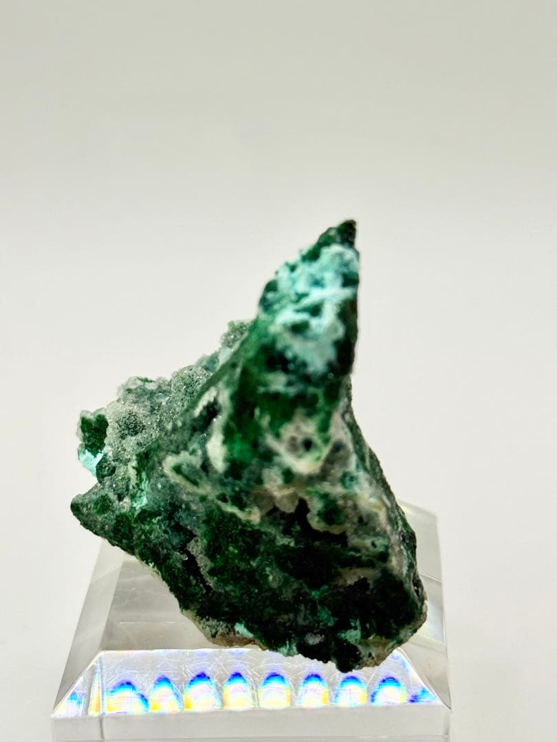 マラカイトクォーツ　ドゥルージー　原石　鉱物標本　天然石　水晶　孔雀石