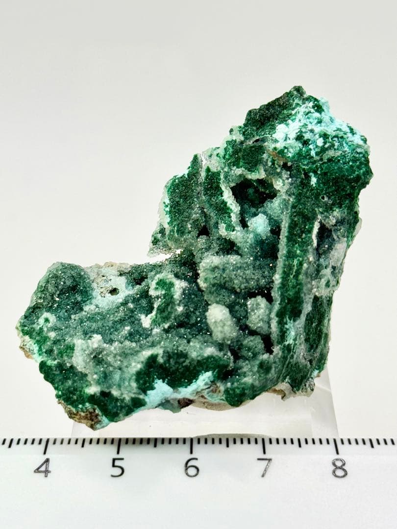 マラカイトクォーツ　ドゥルージー　原石　鉱物標本　天然石　水晶　孔雀石