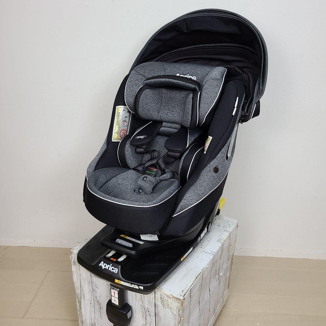 u*n様 極美品　チャイルドシート　 ISOFIX　ベッド型　ジュニアシート　ア