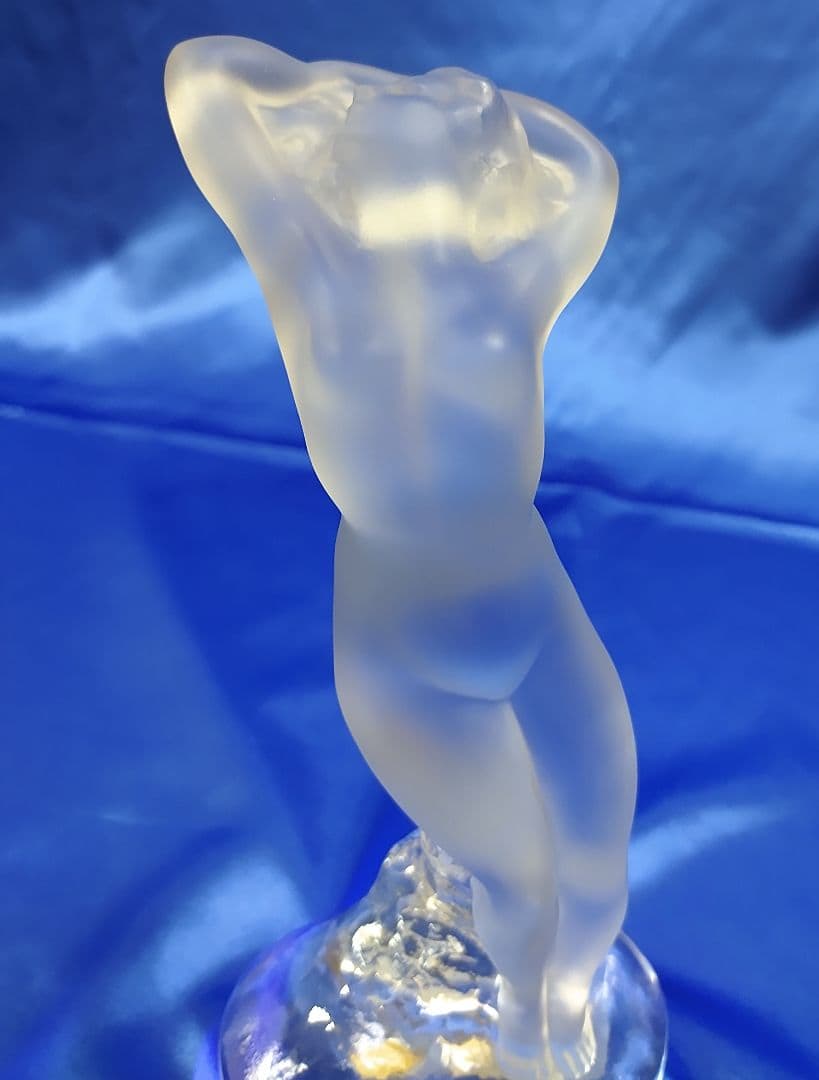 ラリック クリスタル裸婦像 ダンスーズ 踊り子の彫刻 フランス製