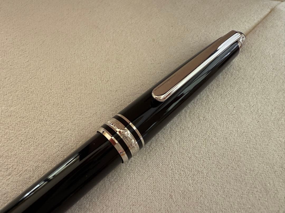 Mont Blancモンブラン ユニセフコレクション