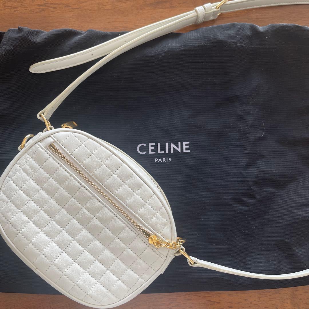 m*i様 CELINE キルティングショルダーバッグ ホワイト