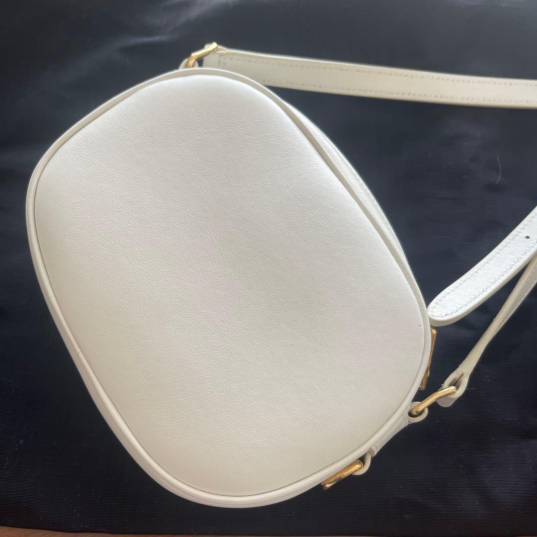 m*i様 CELINE キルティングショルダーバッグ ホワイト