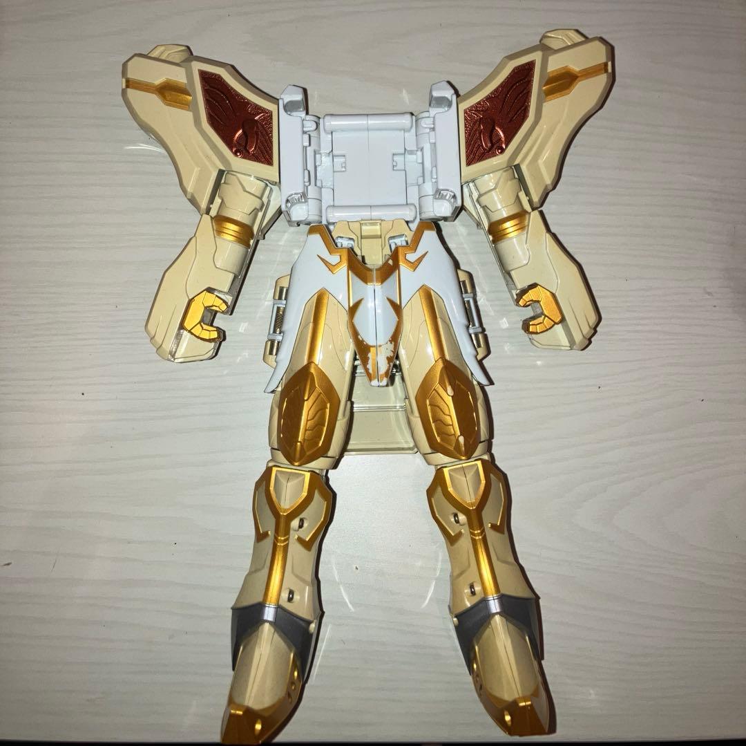 マジレンジャー　セイントカイザー　おまけ付き