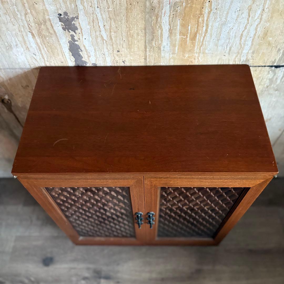 ヴィンテージ　レコードキャビネット　クラシック　約240枚収納可能