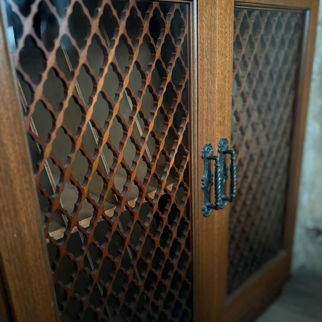 ヴィンテージ　レコードキャビネット　クラシック　約240枚収納可能