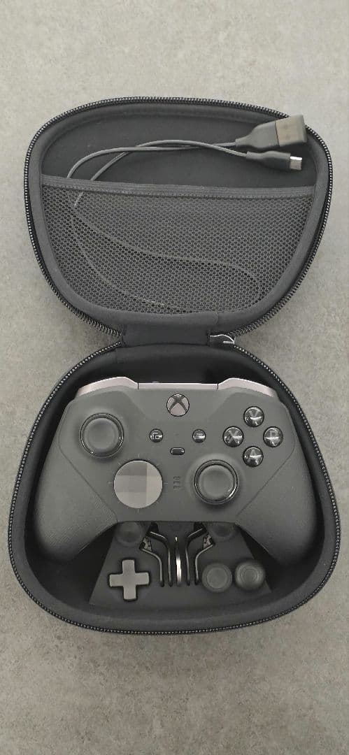 Xbox Elite Series 2 コントローラー