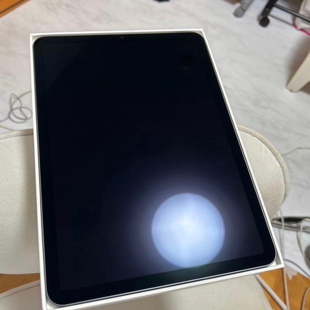 美品　iPad Air 第5世代　64GB Wi-Fiモデル　スペースグレイ