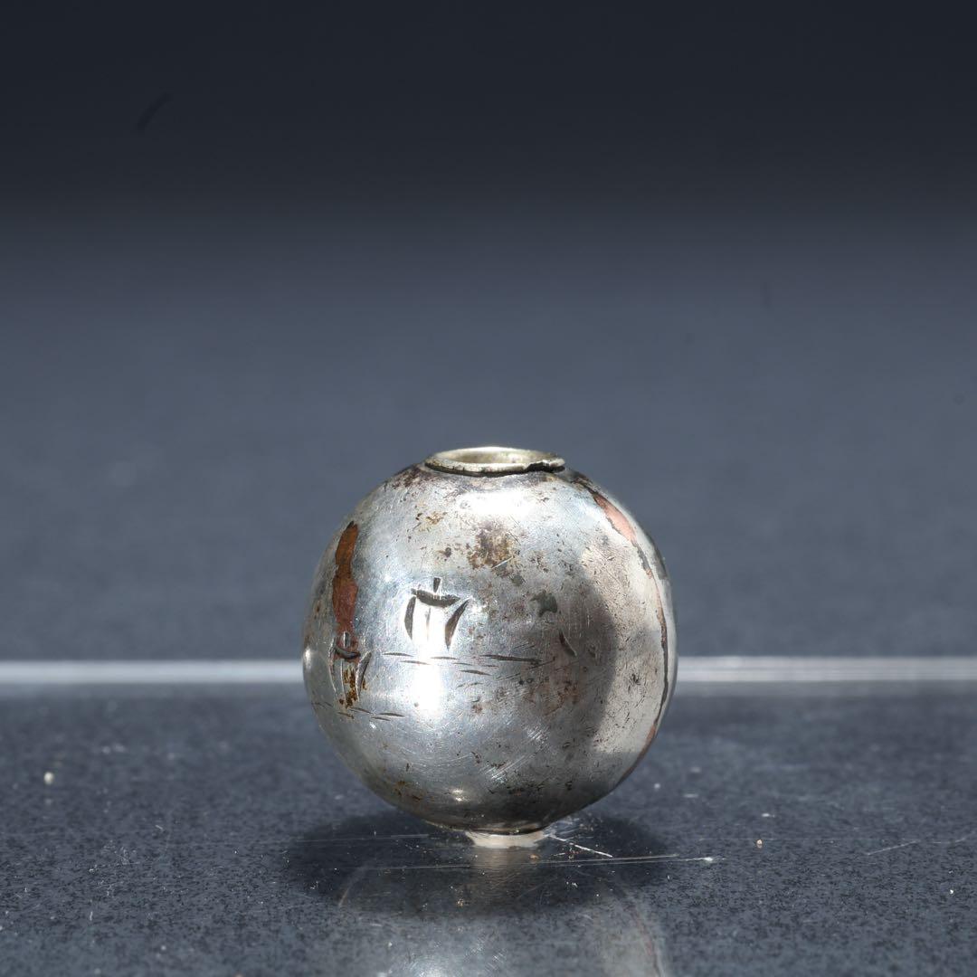 緒締め玉　山水　提げもの　金属　銀　R1650