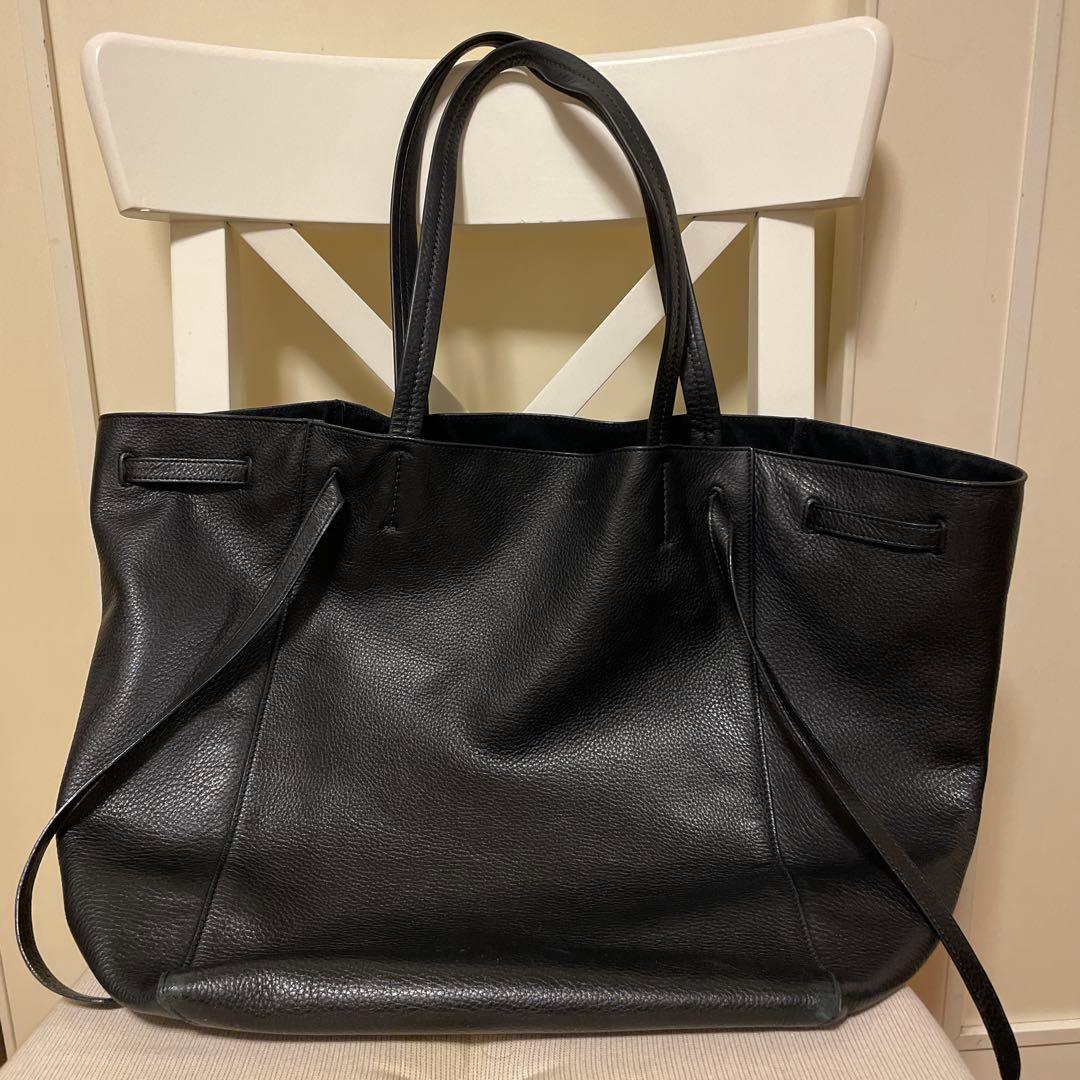 セリーヌ　ファントムバック　ブラック