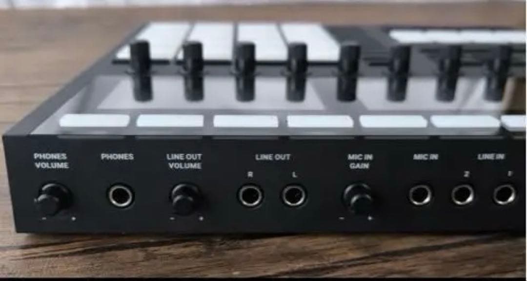 MASCHINE MK3 AKGヘッドホン その他もろもろ