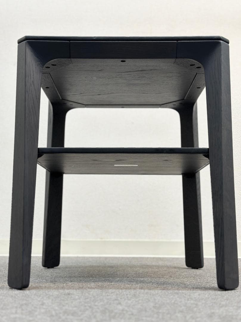 ■アルフレックス■モンテベロ　サイドテーブル　天板革張り込み仕様＆棚板付き