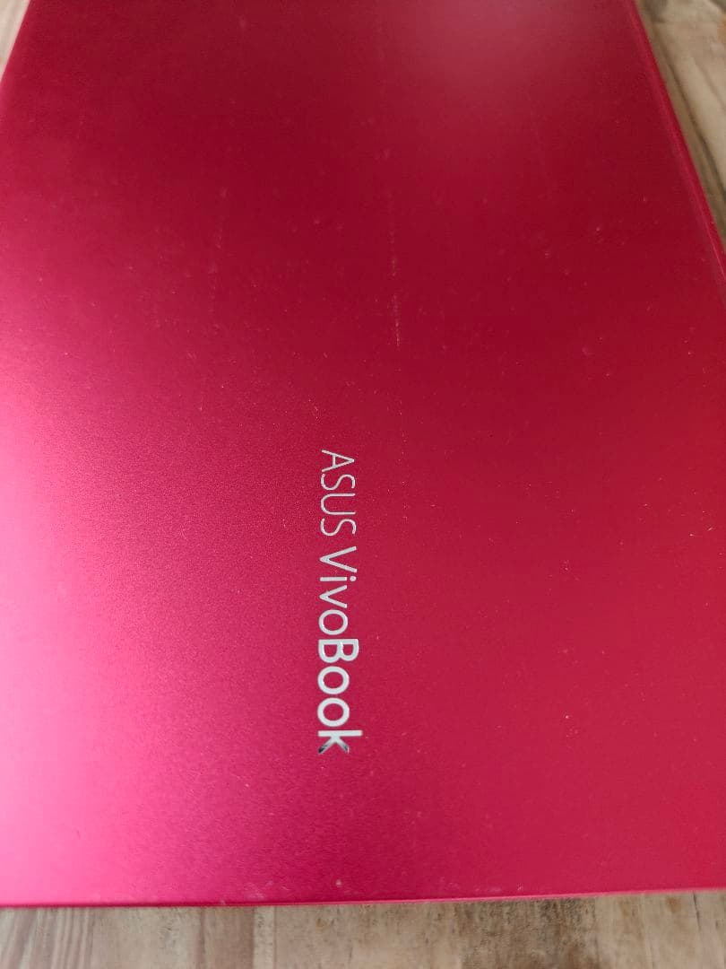 ASUS VivoBook 本体　ノートパソコン15.6型