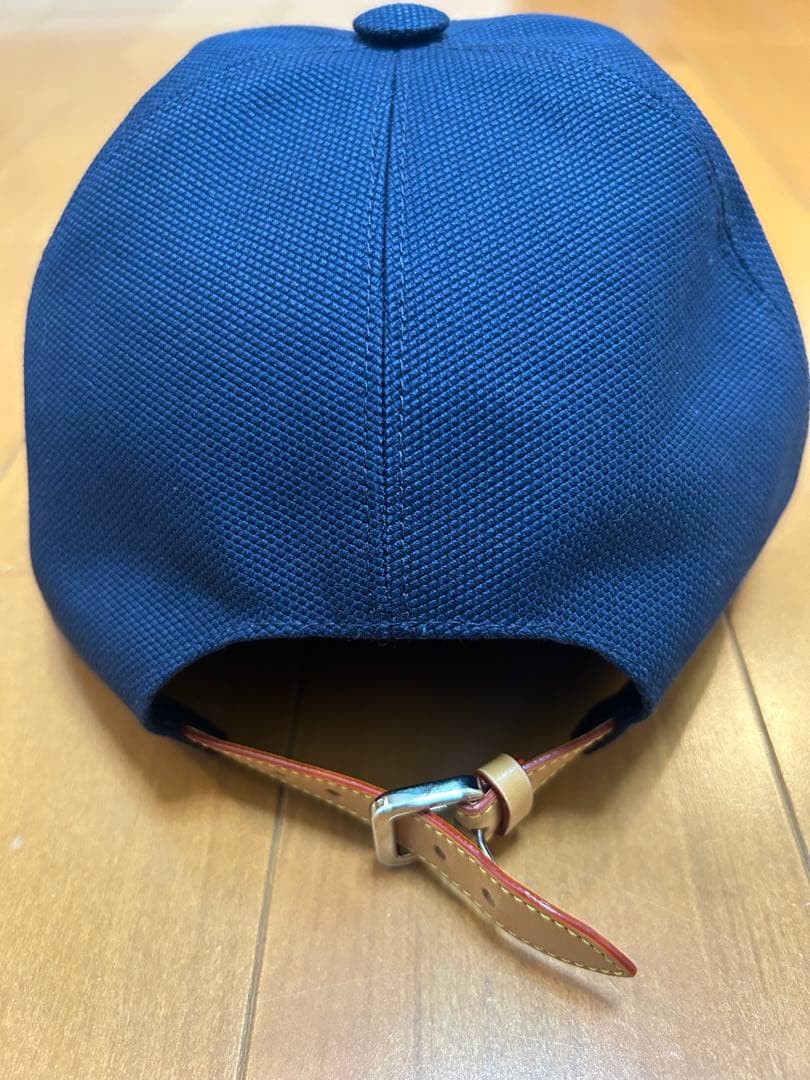 Louis Vuitton ベースボールキャップ ネイビー LVロゴ 刺繍　M