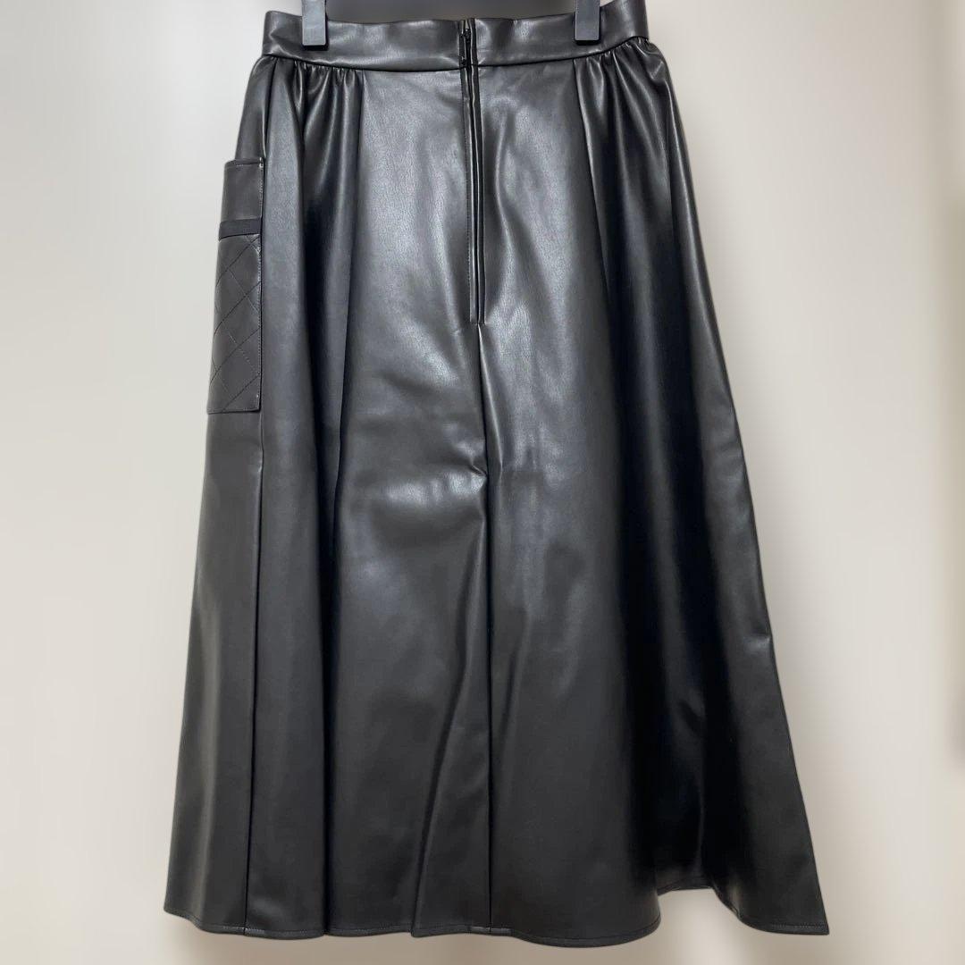新品　未使用　Rene ルネ　レザー　スカート　34