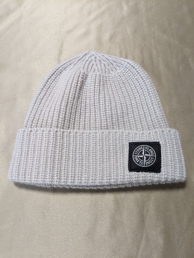 【美品】STONE ストーンアイランド ●リブ編み ニット帽●白