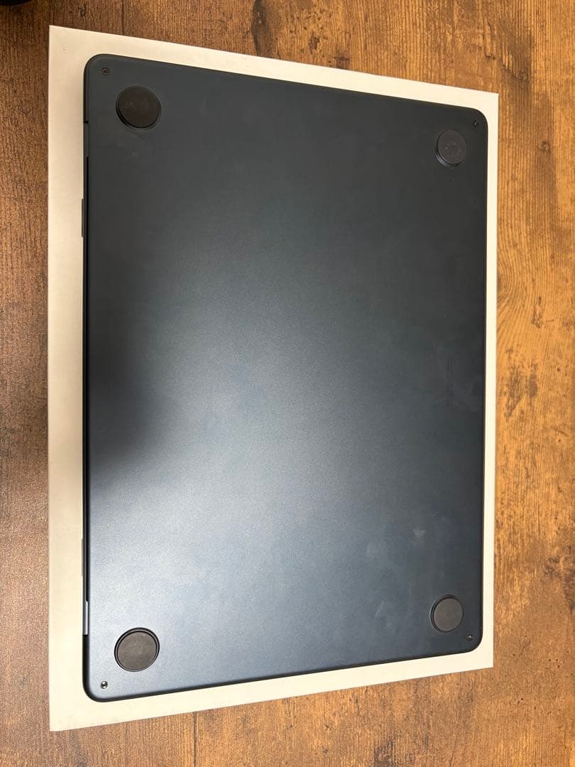 【バッテリー97%】MacBookAir M2 8GB 256GB 2022