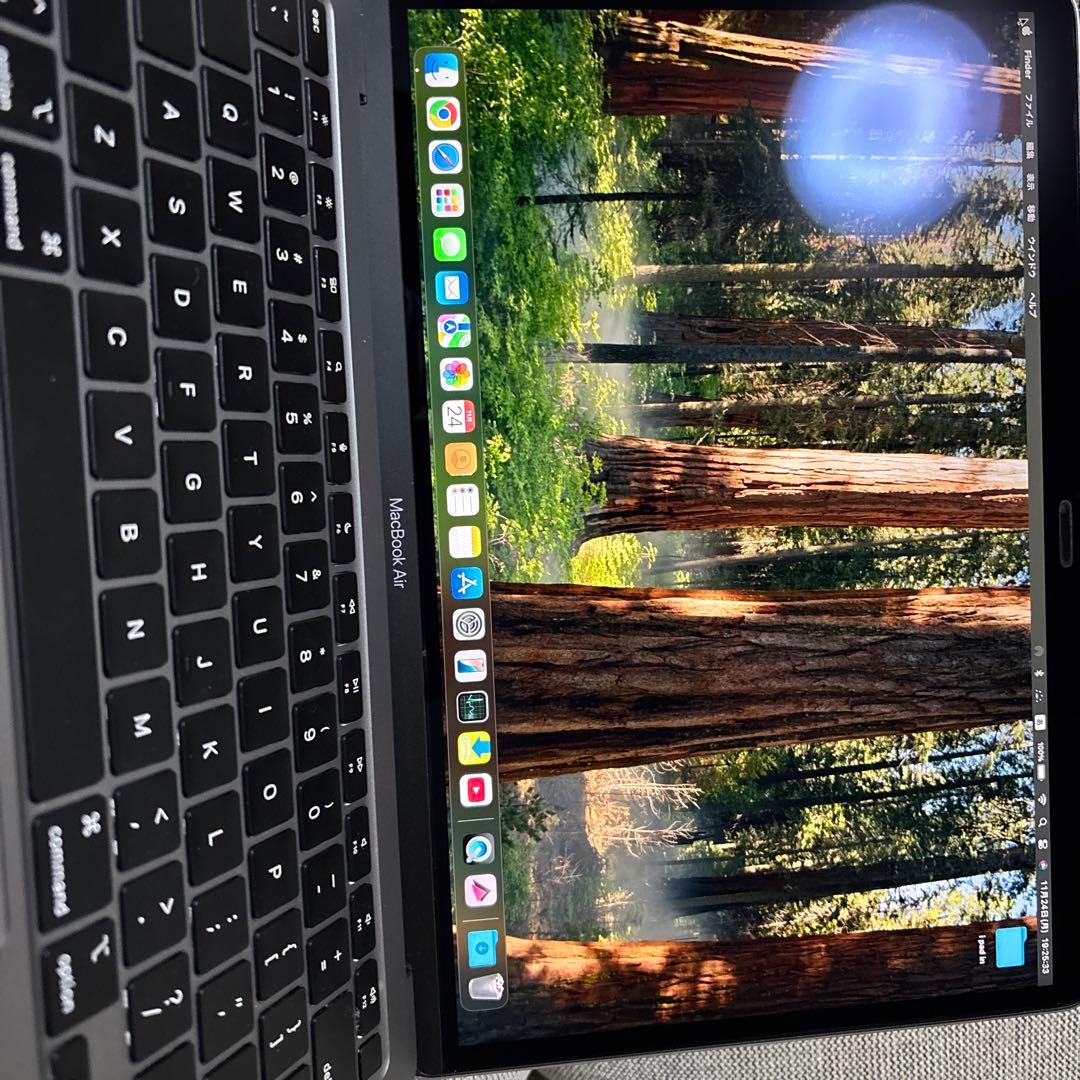 MacBook Air M1 16GB RAM、512GB SSD